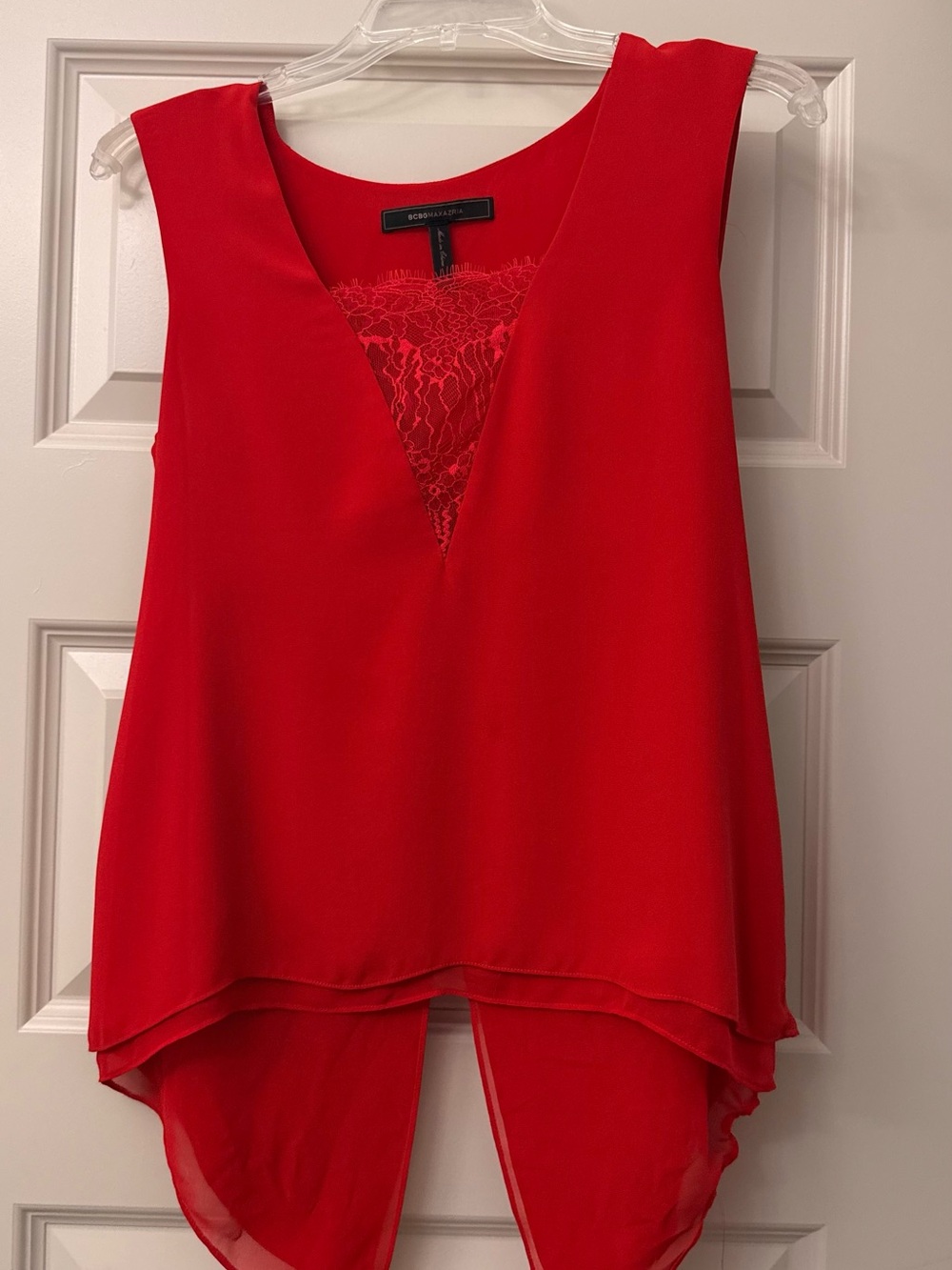 BCBGMaxAzria Red V-Neck Chiffon Lace-Back Sleeveless Top